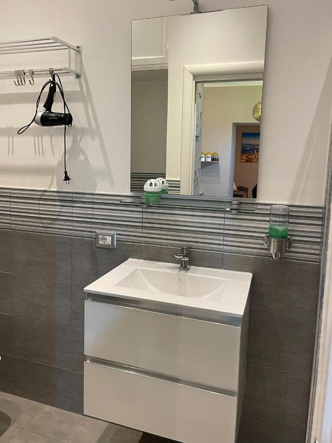 Portamedina House Apartment Napoli Bagian luar foto